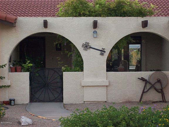 3rd image of 1500 W Siesta Drive