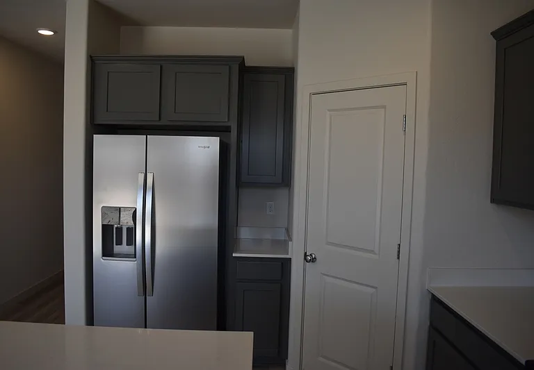 4624 Athena Dr — Photo 11