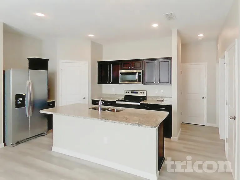 6376 Green Bud Dr — Photo 6