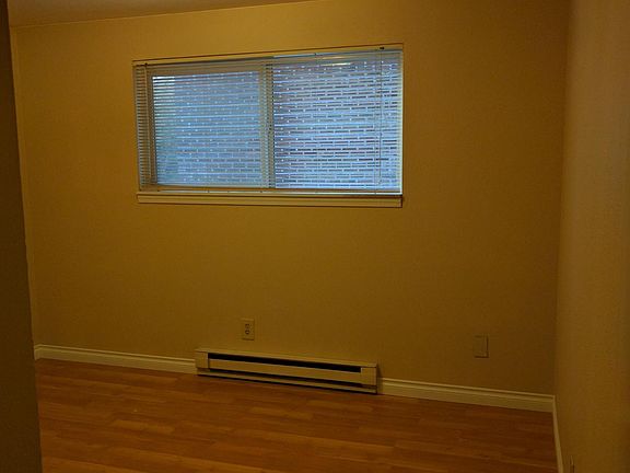 3rd image of 1320 Boren Ave APT 107