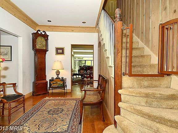 2nd image of 221 Bliss Ln