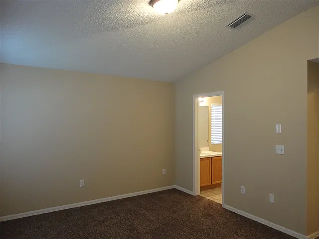 11808 Lynmoor Dr — Photo 7