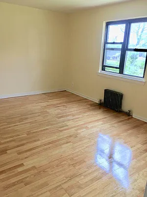 Rented by New York Residence | media 32