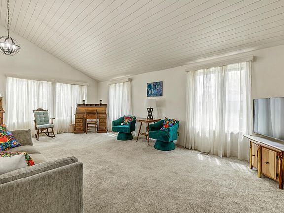 5th image of 5081 Southview Dr