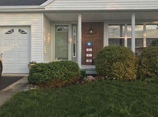 79 Portsmouth Dr, Toms River, NJ 08757