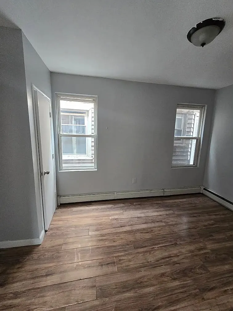 3 bed, $1,799 — Photo 4