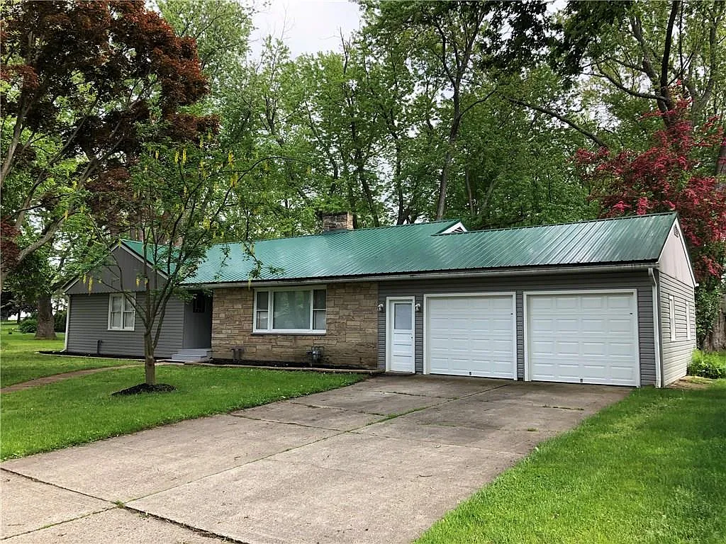 22 Holmes Pl photo 1