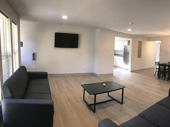 5th image of 118 College Ave #10754708