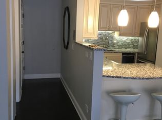 1633 River St, Des Plaines, IL 60016