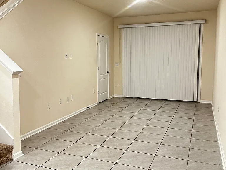838 Rotary Rd — Photo 5