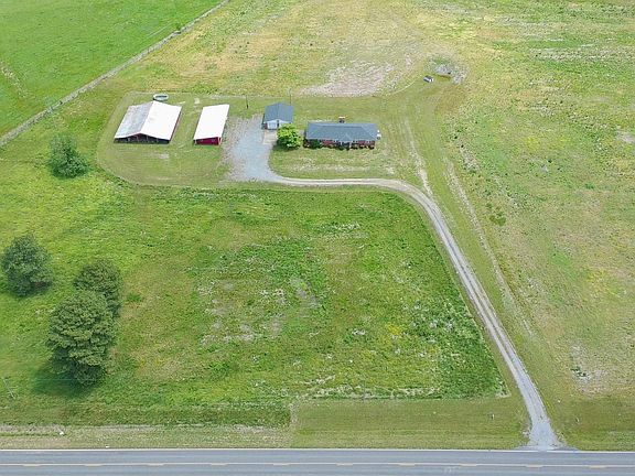 3rd image of 1277 County Road 843