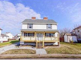 1141 1st St, Grindstone, PA 15442