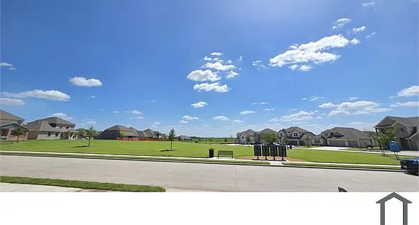 1609 Glacier Dr — Photo 3