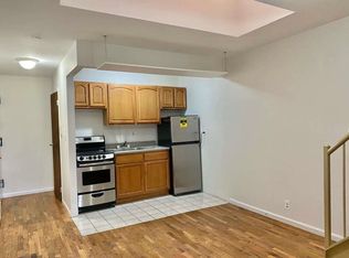 199 Himrod St #2B, Brooklyn, NY 11237