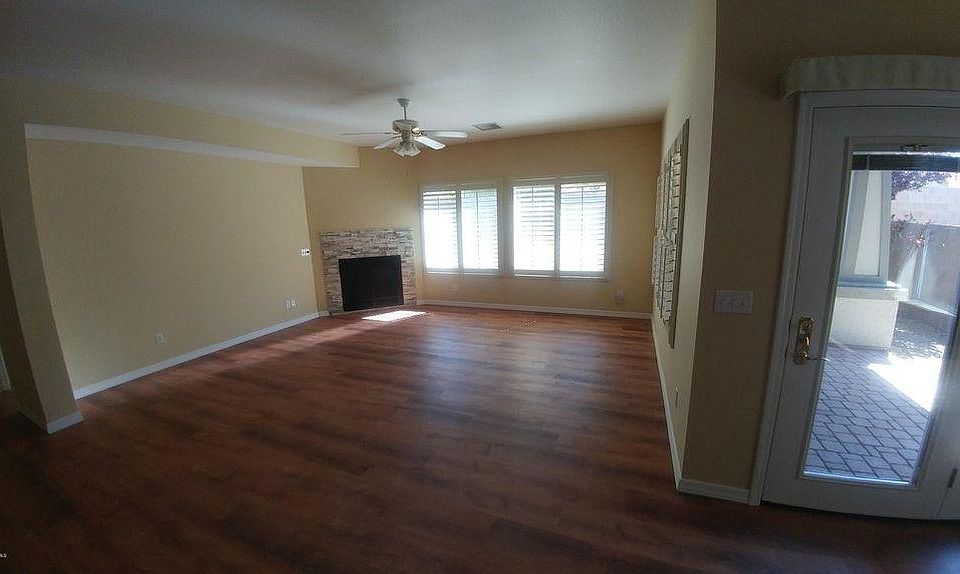 2nd image of 517 N Cortina St