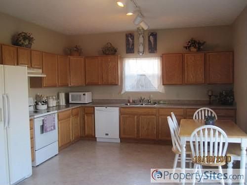 3rd image of 7763 Sergi Canyon Dr