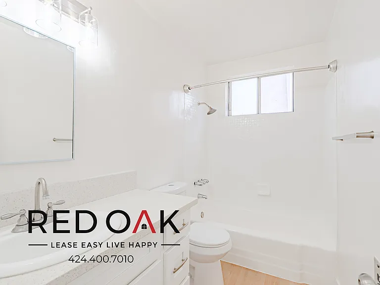 1333 N Kingsley Dr #10 — Photo 10