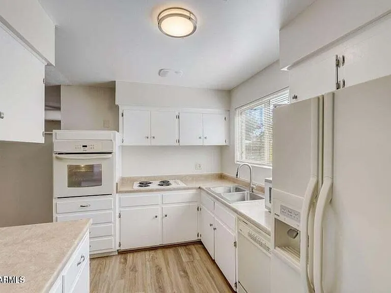 6310 W Berridge Ln — Photo 18
