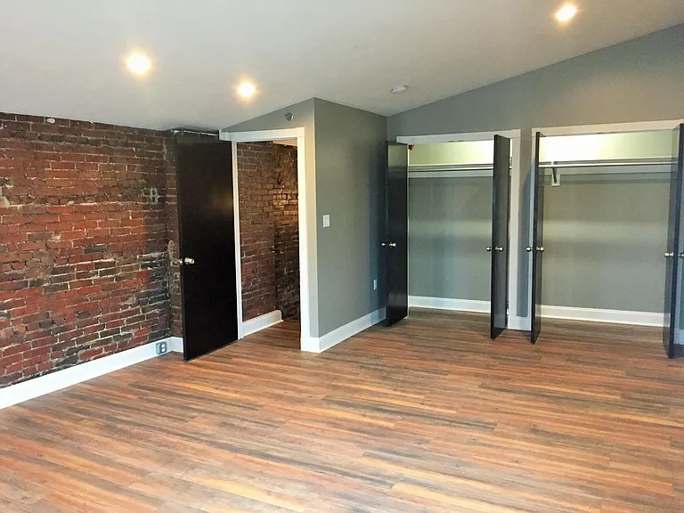 4741 Butler St #5 — Photo 9