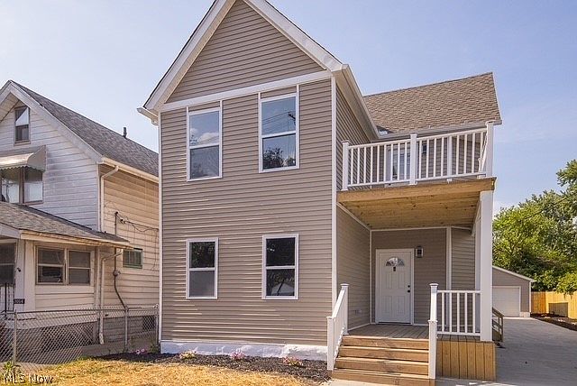 1st image of 3048 Trowbridge Ave