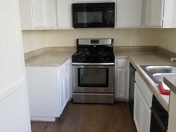 5th image of 22388 Morea Way