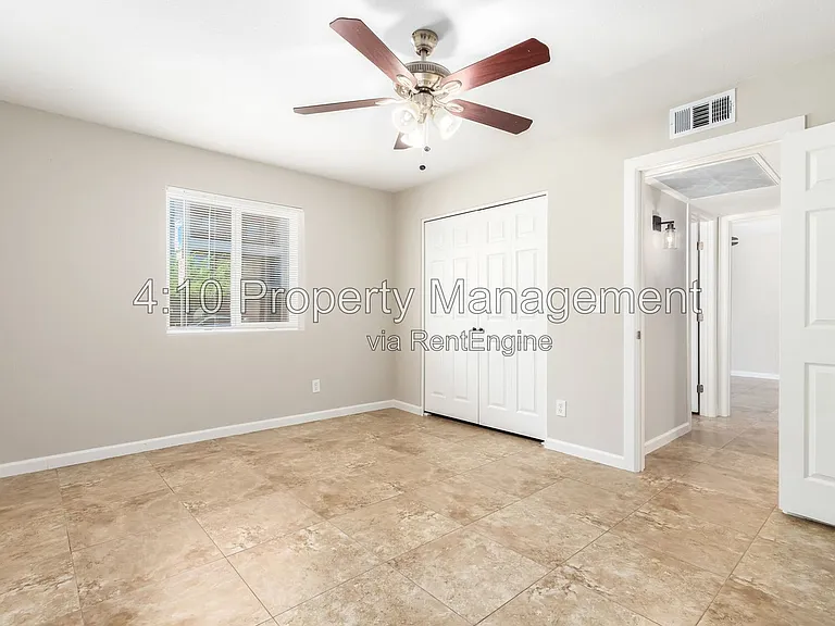 103 S McKemy St #A — Photo 15