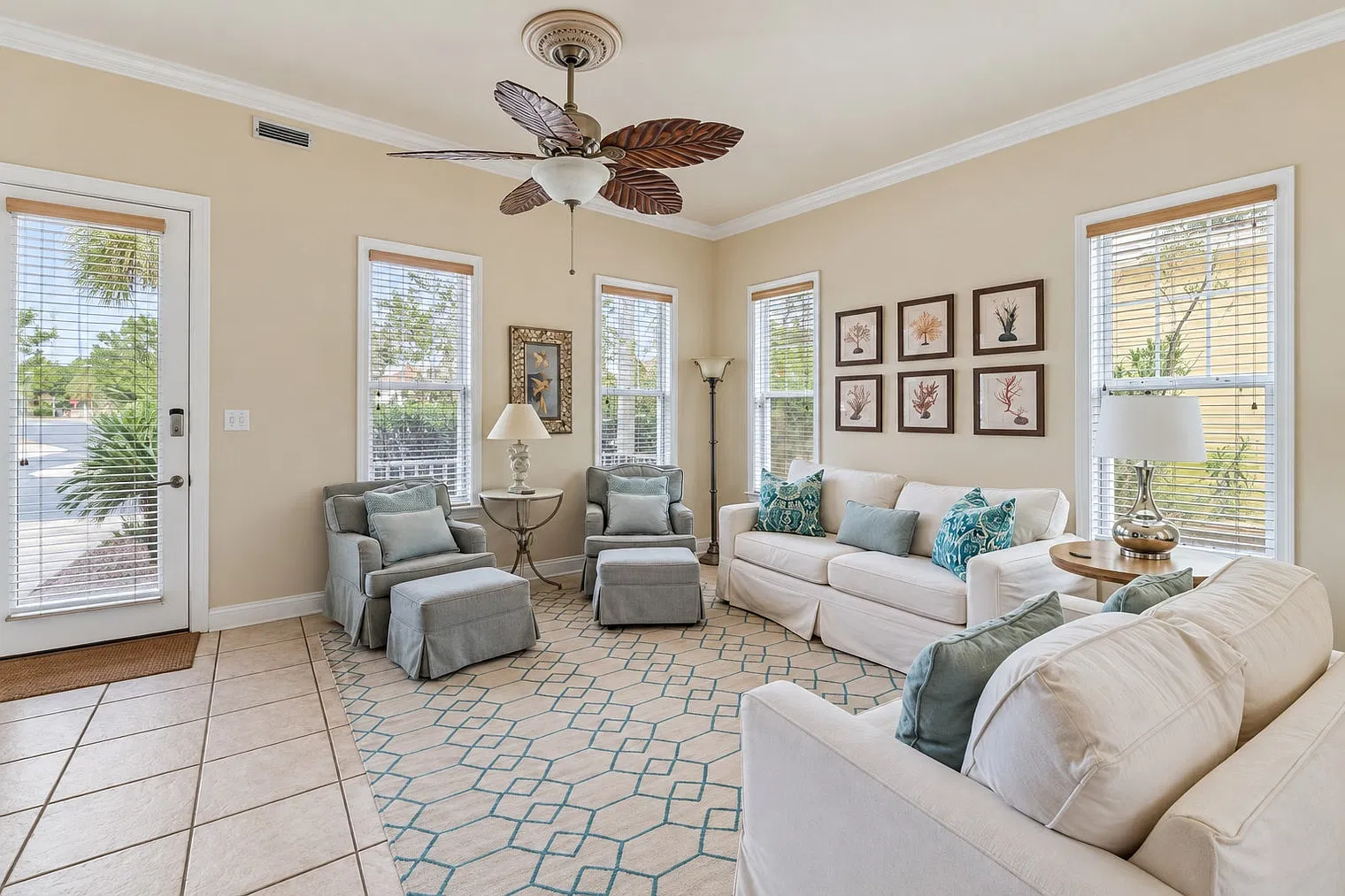3 bed, 3.0 bath, 1840 sqft, $4,678 — Photo 1