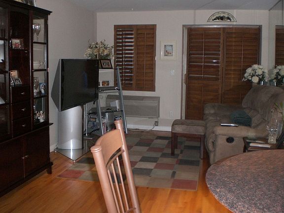 2nd image of 440 W Broadway APT 1E