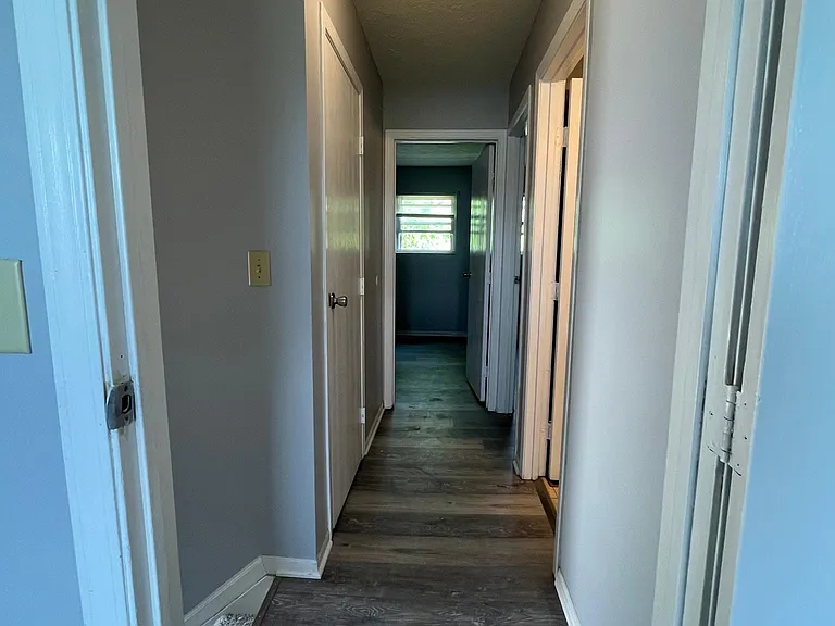 6643 Fairway Ave — Photo 11
