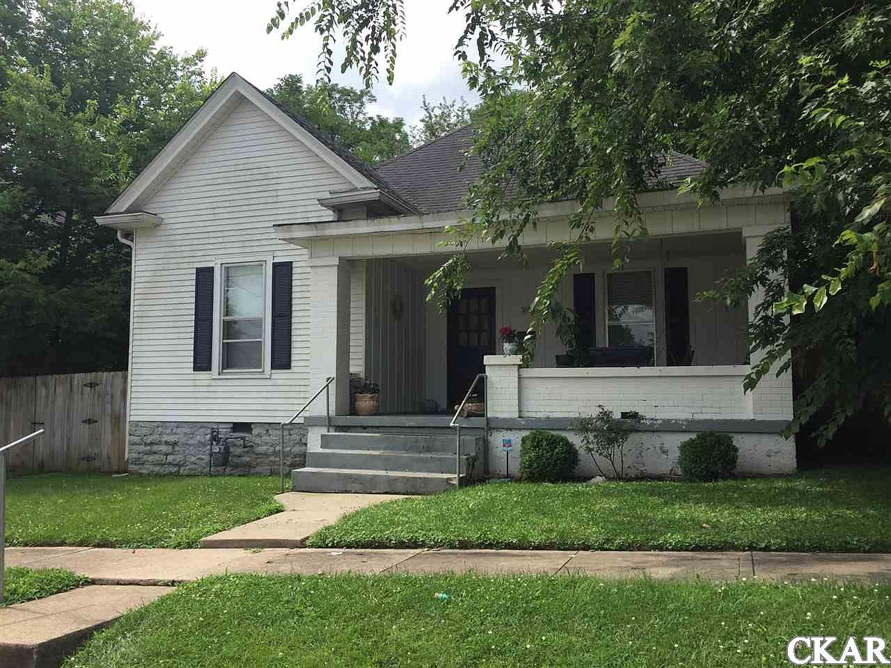 504 Grant St, Danville, KY 40422 | Zillow