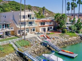 4665 Park Dr, Carlsbad, CA 92008