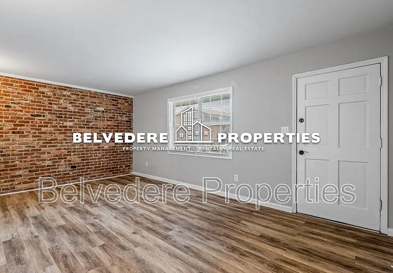 360 S Cherry St #B — Photo 6