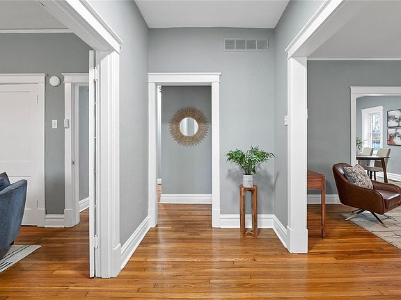 2nd image of 1355 Bellevue Ave