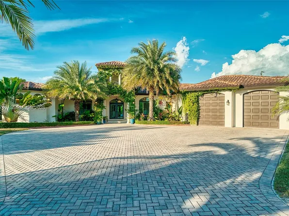 15701 SW 254th St, Homestead, FL 33031