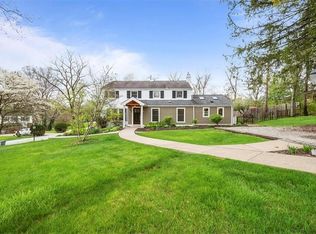 101 Highvue Dr, Venetia, PA 15367