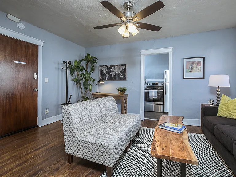 3721 Broadway Blvd #20 — Photo 5