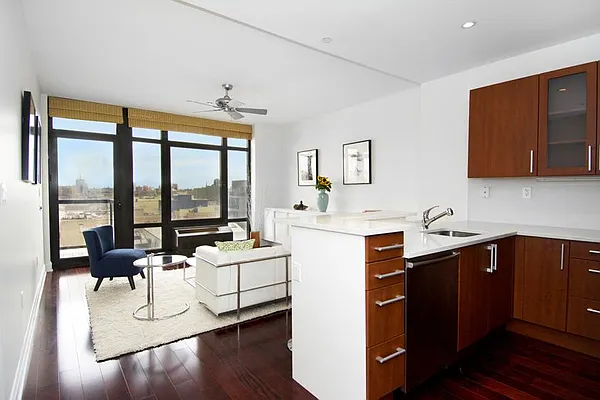 Sold by Brooklyn Bridge | media 4