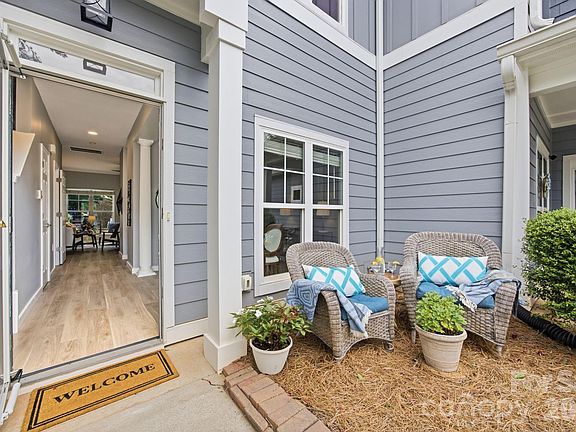 4th image of 18731 Silver Quay Dr