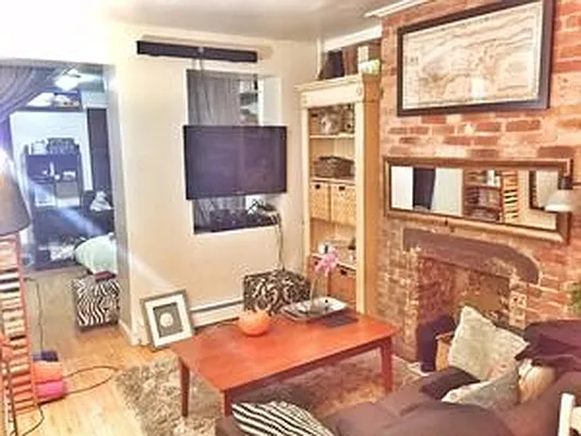 Rented by Jack B Shapiro | media 31