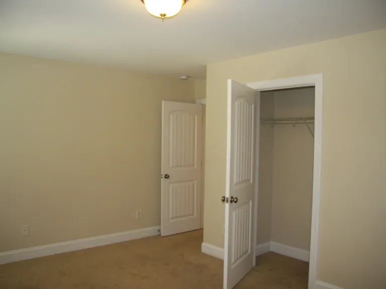 4116 Collamer Dr — Photo 31