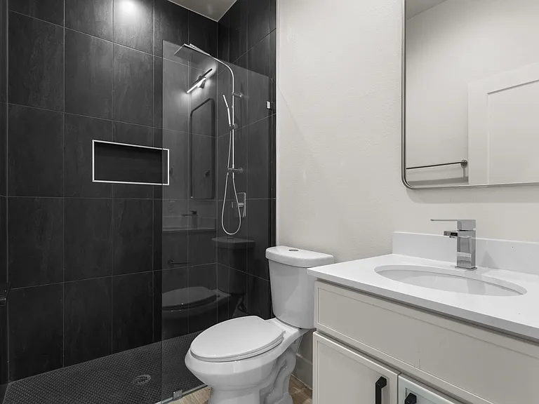 2203 Hondo Ave #303 — Photo 14