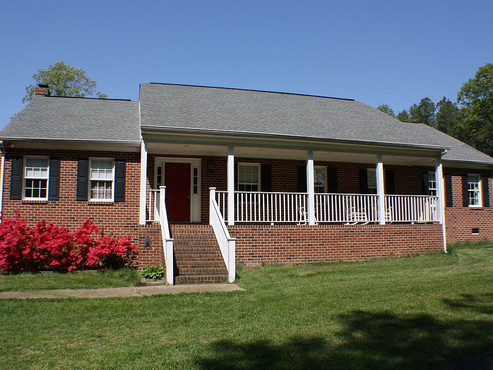 1st image of 15586 Mount Air Ct