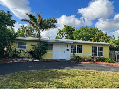 4420 NW 34th Street, Lauderdale Lakes, FL, 33319