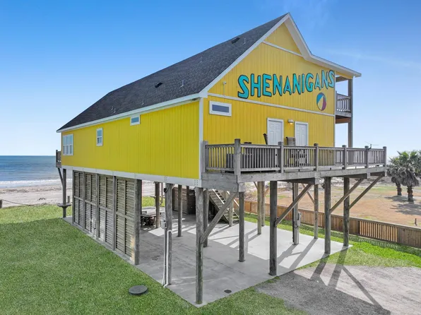 1120 Alex Dr, Gilchrist, TX 77617