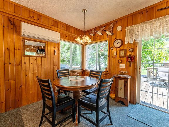 3rd image of 3609 Fectos Rd