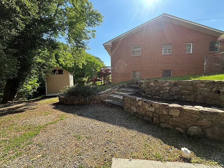 3479 Overbrook Dr — Photo 85
