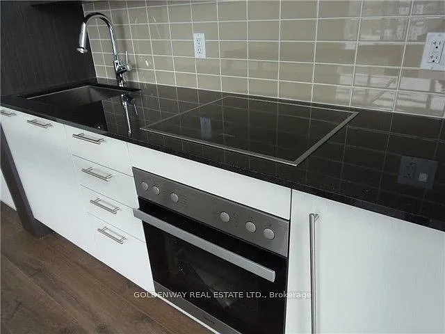 199 Richmond St W #3005 — Photo 6