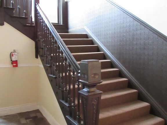2nd image of 2729 Woodburn Ave APT 7
