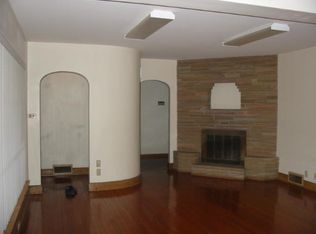 2049 E Cherry St #200, Springfield, MO 65802