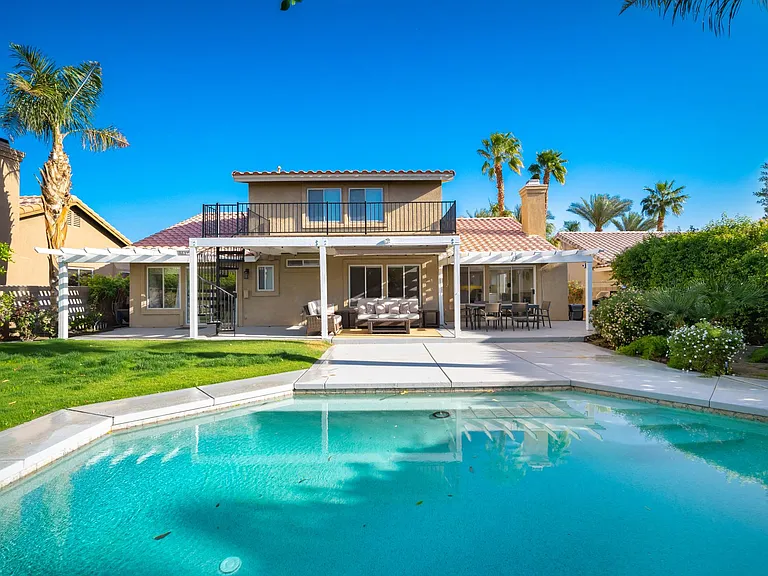 78615 Sanita Dr — Photo 1